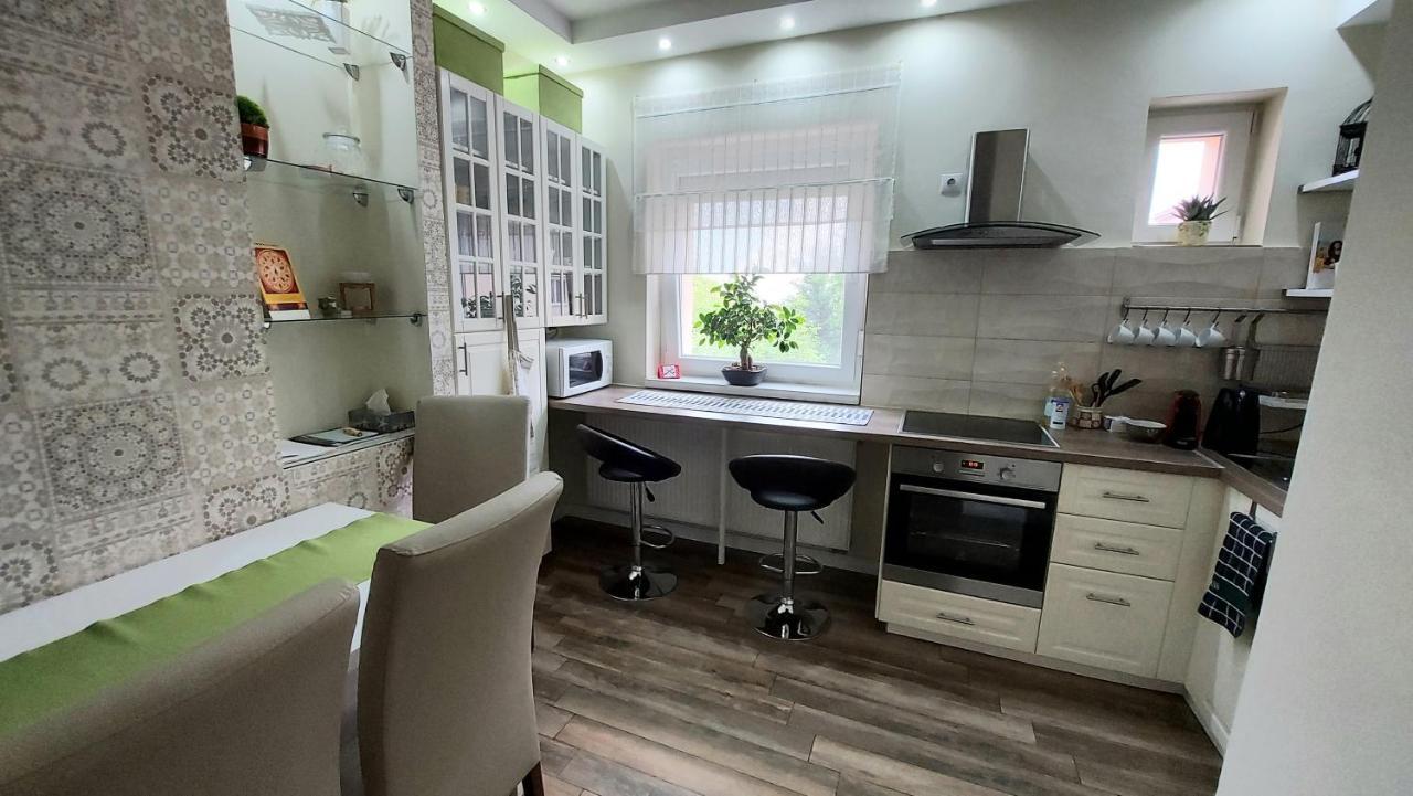 Ancsi Apartmant Кечкемет Екстер'єр фото